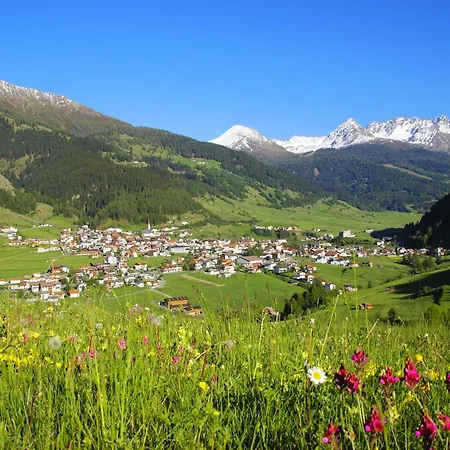 Apart Bergfrieden Наудерс